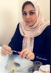 نادیا سالور هنرمند طراح و سازنده زیورآلات